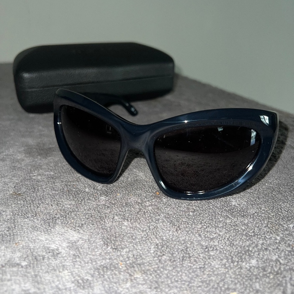 Balenciaga Cat Eye sunglasses